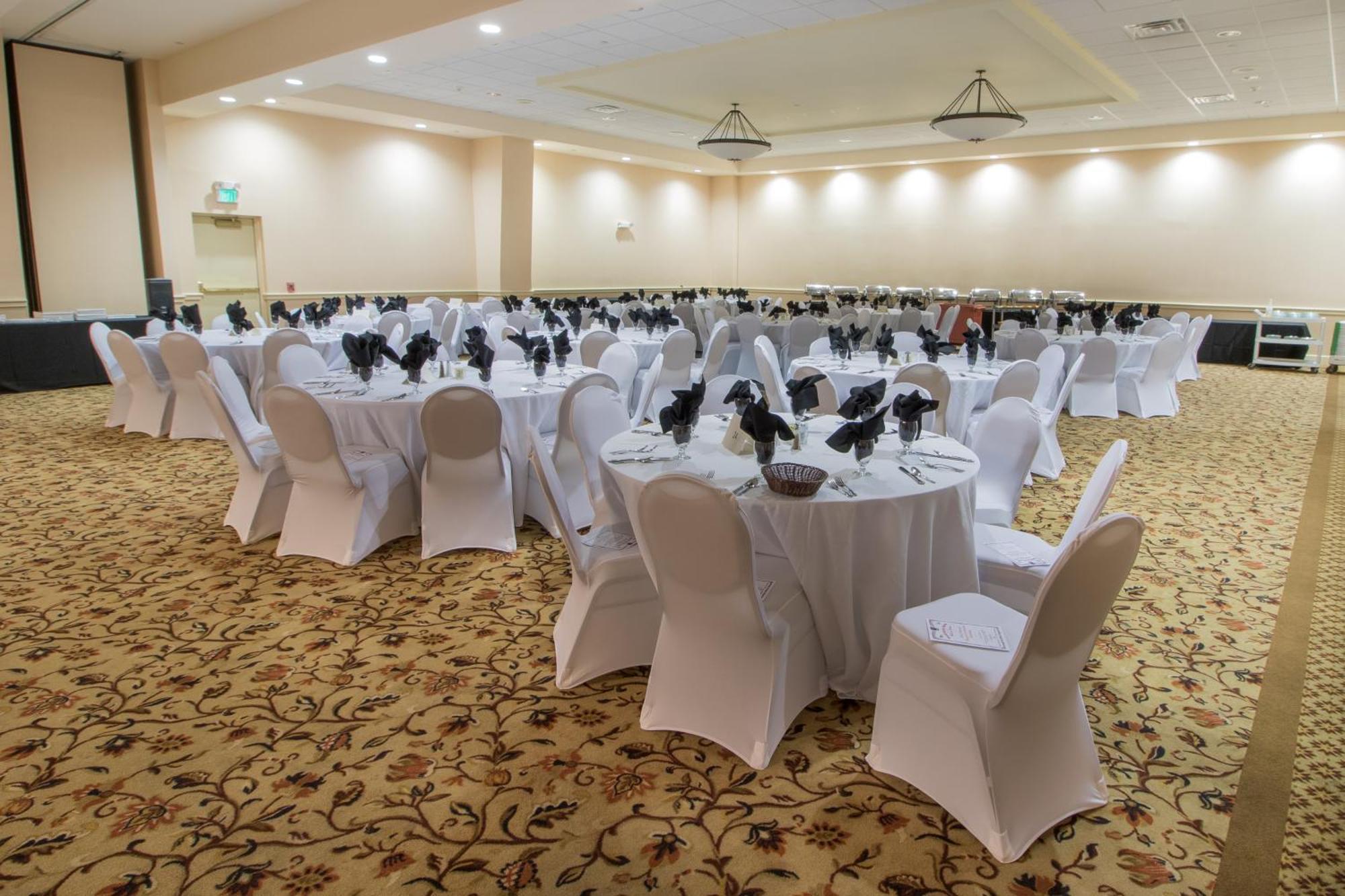 Chateau Resort & Conference Center Танерсвил Екстериор снимка