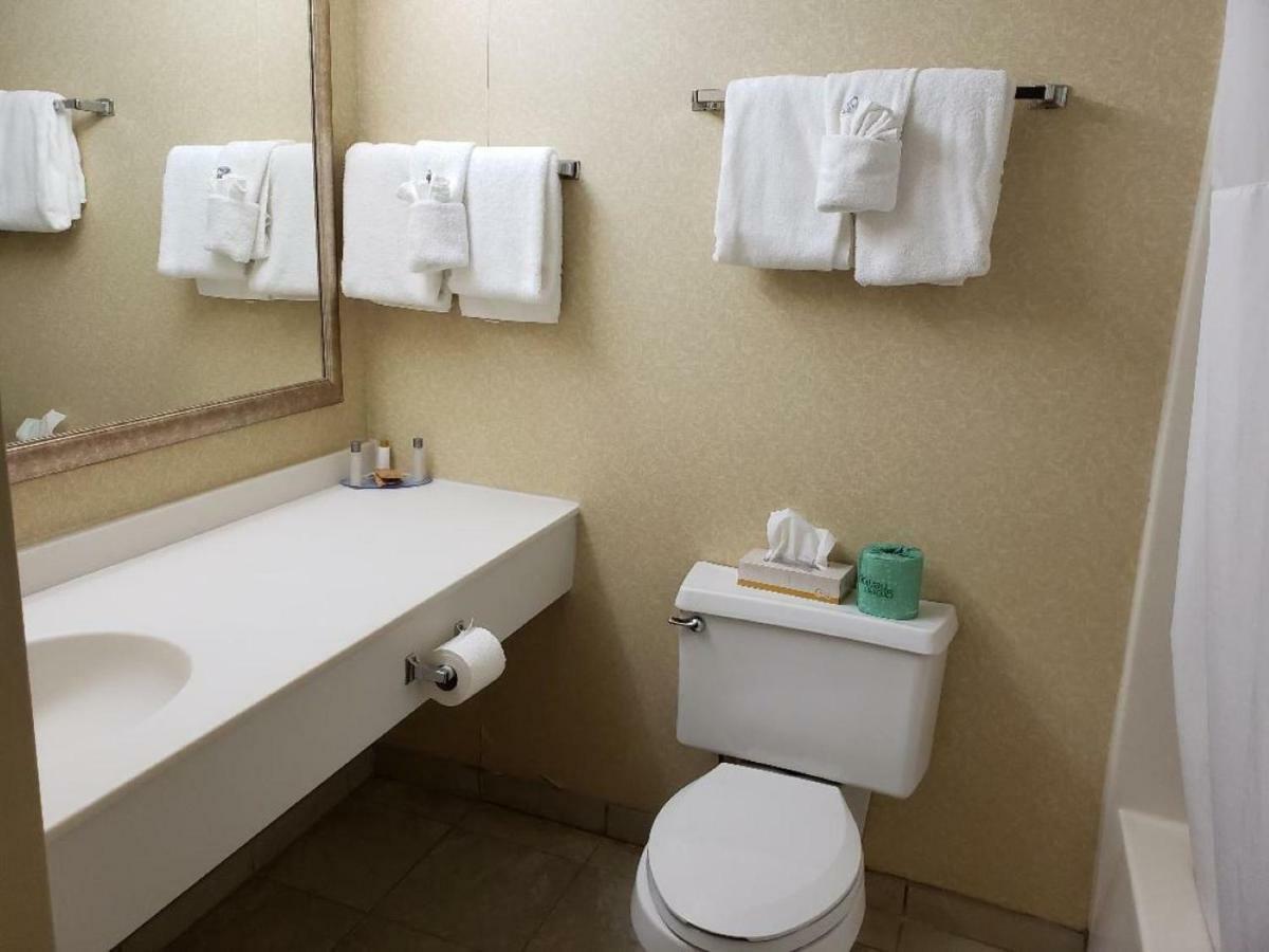 Chateau Resort & Conference Center Танерсвил Екстериор снимка