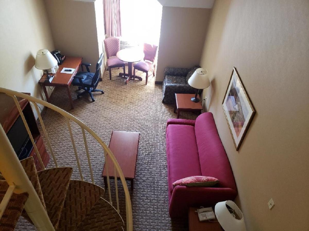 Chateau Resort & Conference Center Танерсвил Екстериор снимка